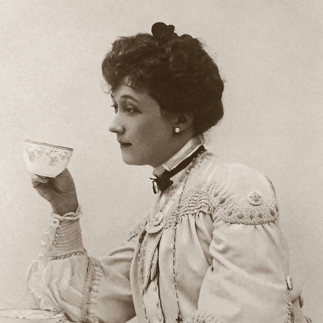 The Dandy vs. The Gentleman: Etiquette Lessons from Imperial Russia